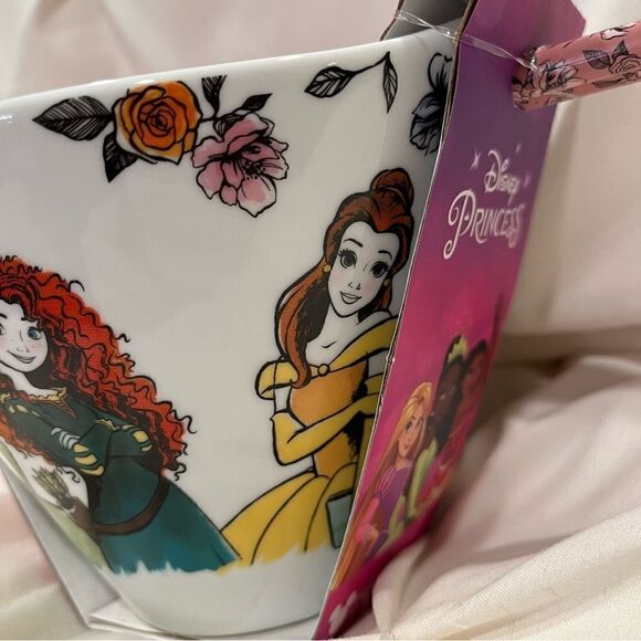 Disney Princesses Ariel Snow White & More Ramen Noodle Bowl with Chopsticks NWT - Picture 5 of 9